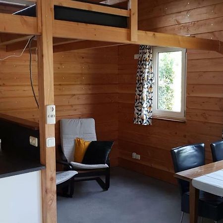Chalet - Camping 'T Dekske Wintelre 外观 照片
