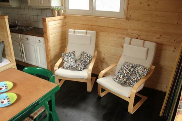 Chalet - Camping 'T Dekske Wintelre 外观 照片