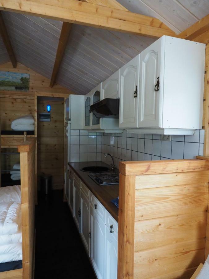 Chalet - Camping 'T Dekske Wintelre 外观 照片
