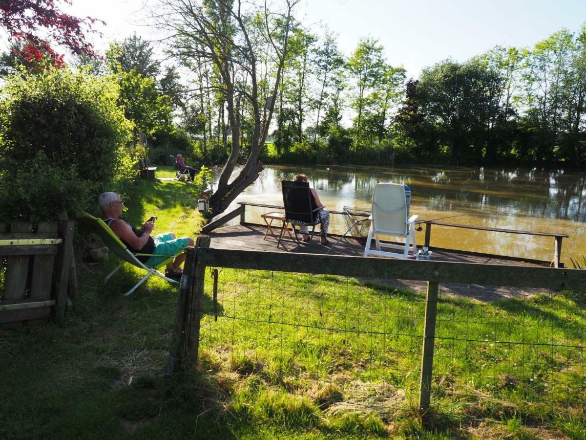 Chalet - Camping 'T Dekske Wintelre 外观 照片
